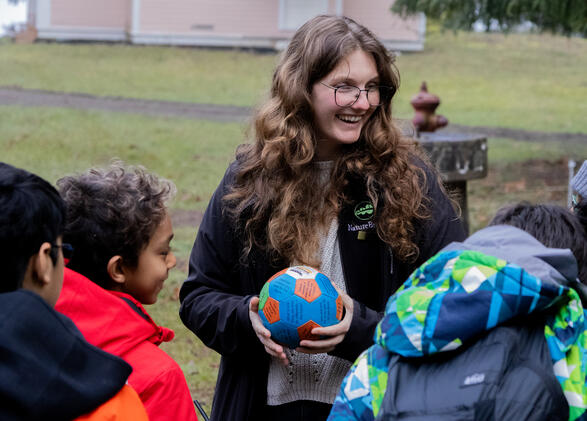 NatureBridge educator in Olympic with students