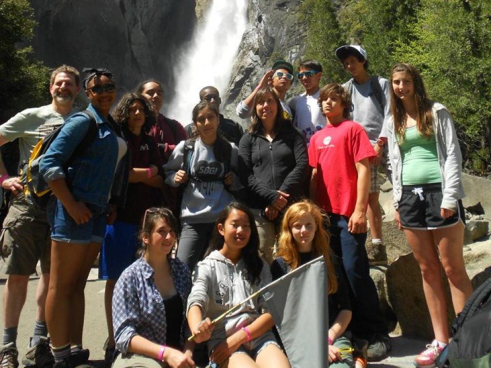 Mary and a class of 8th grade students on a hike in Yosemite.